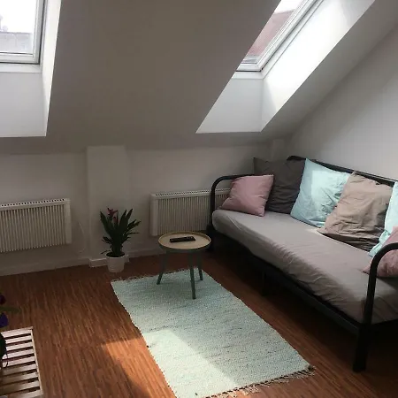 Guest house Skylark