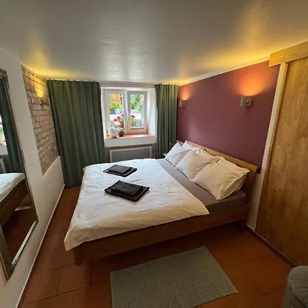 Skylark 4*