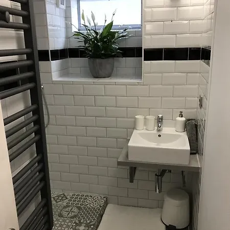 Pensionat Skylark 4*