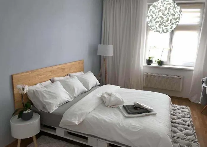 Skylark 4*